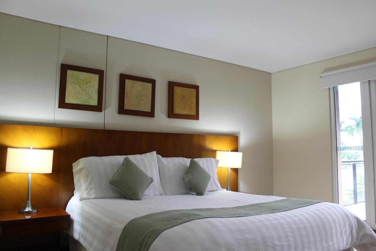 Wyndham Garden Villavicencio Rnt 26993 레스트레포 외부 사진