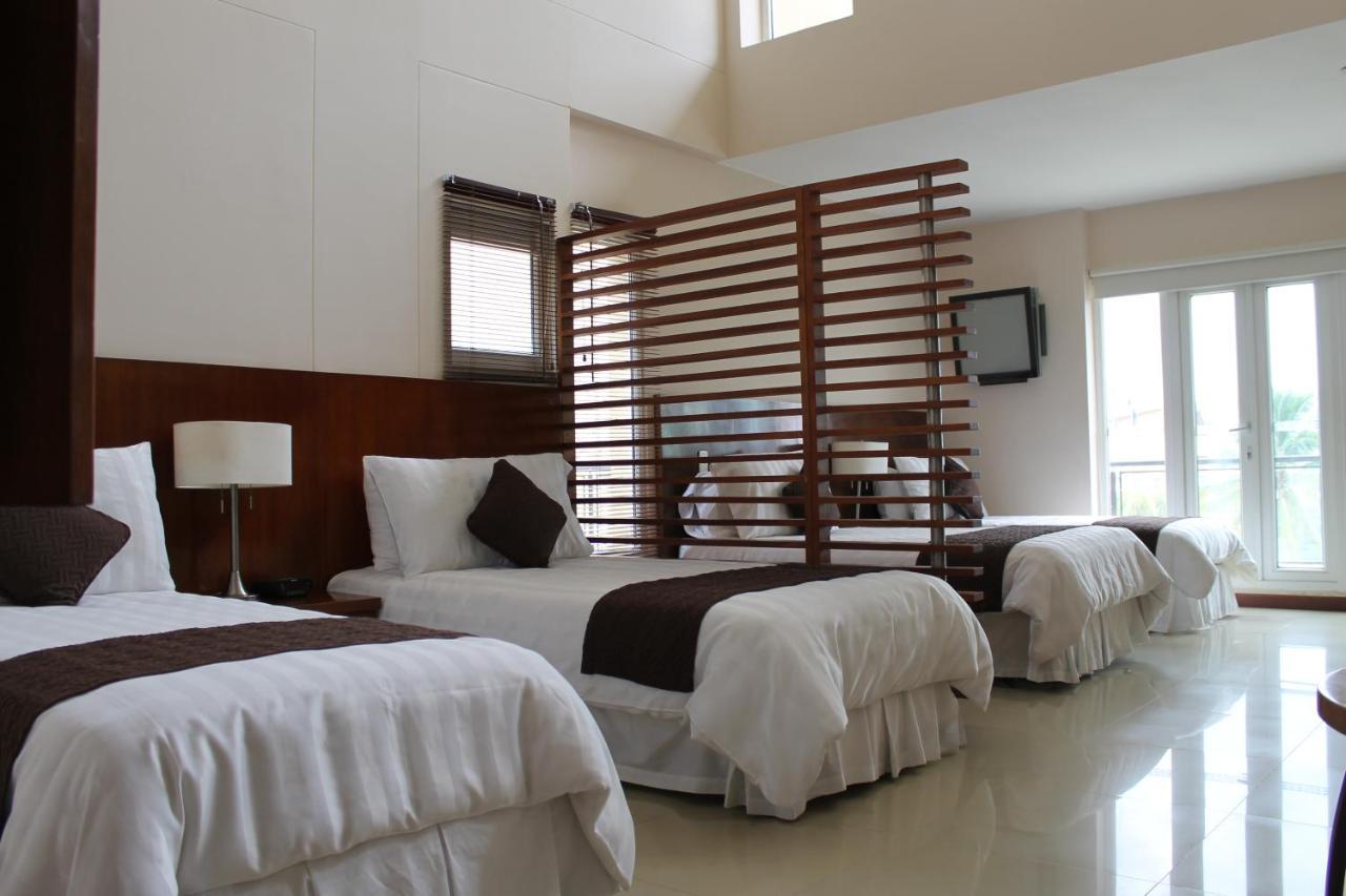 Wyndham Garden Villavicencio Rnt 26993 레스트레포 외부 사진