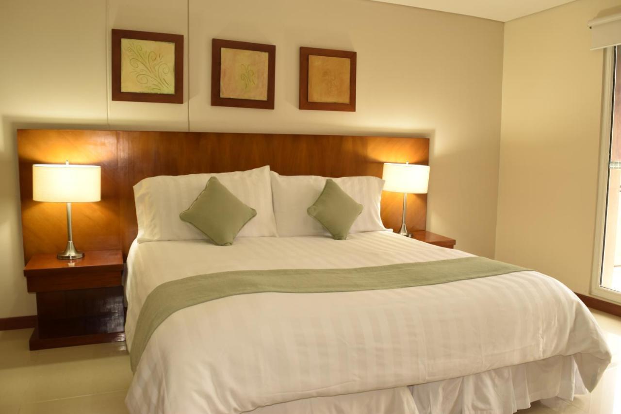 Wyndham Garden Villavicencio Rnt 26993 레스트레포 외부 사진