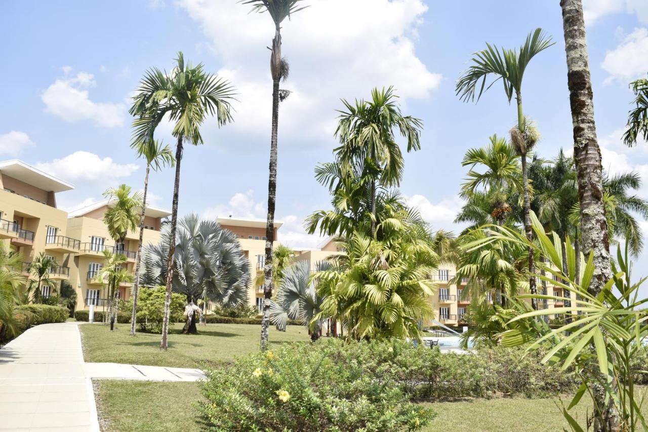 Wyndham Garden Villavicencio Rnt 26993 레스트레포 외부 사진