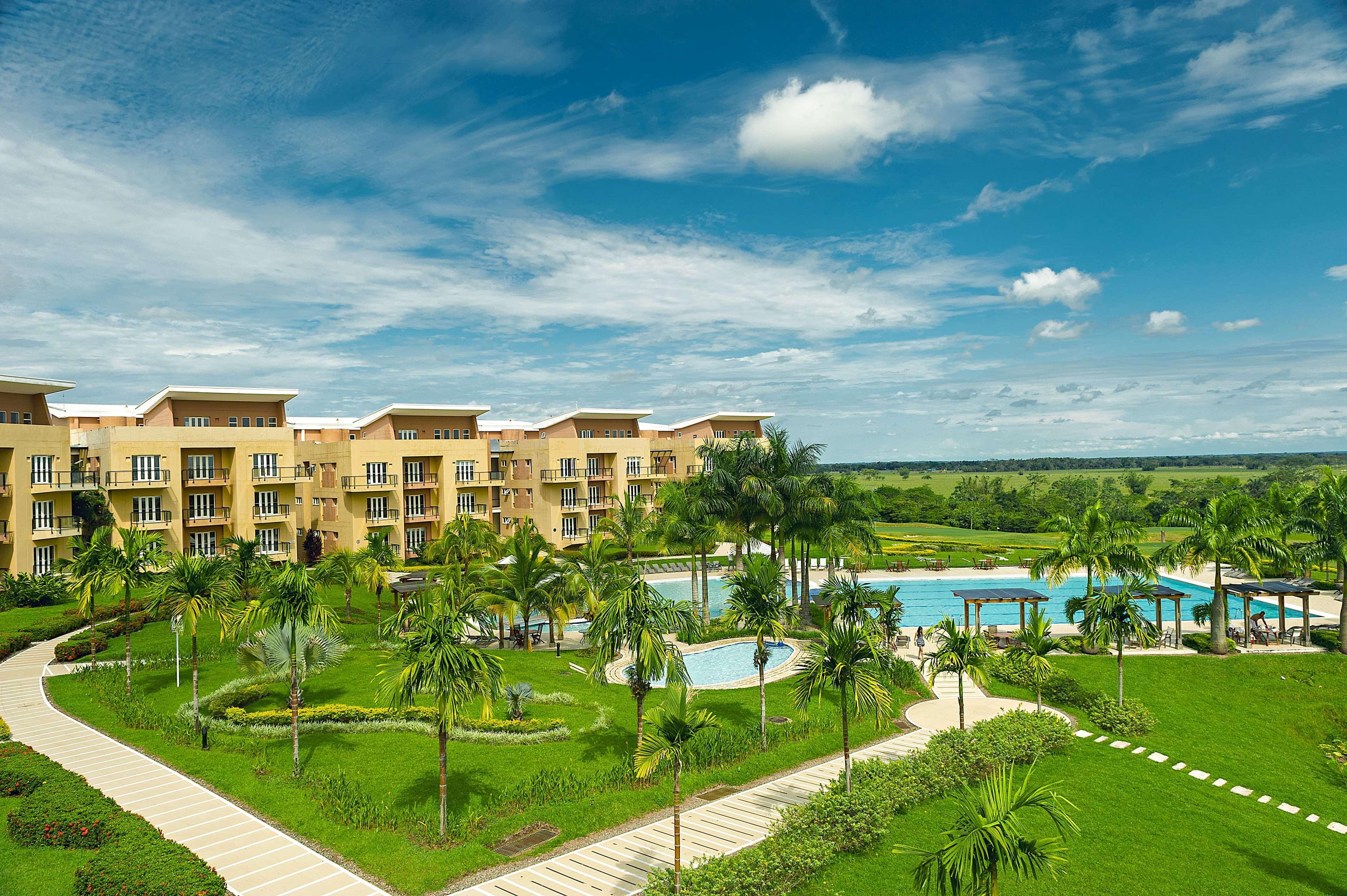 Wyndham Garden Villavicencio Rnt 26993 레스트레포 외부 사진