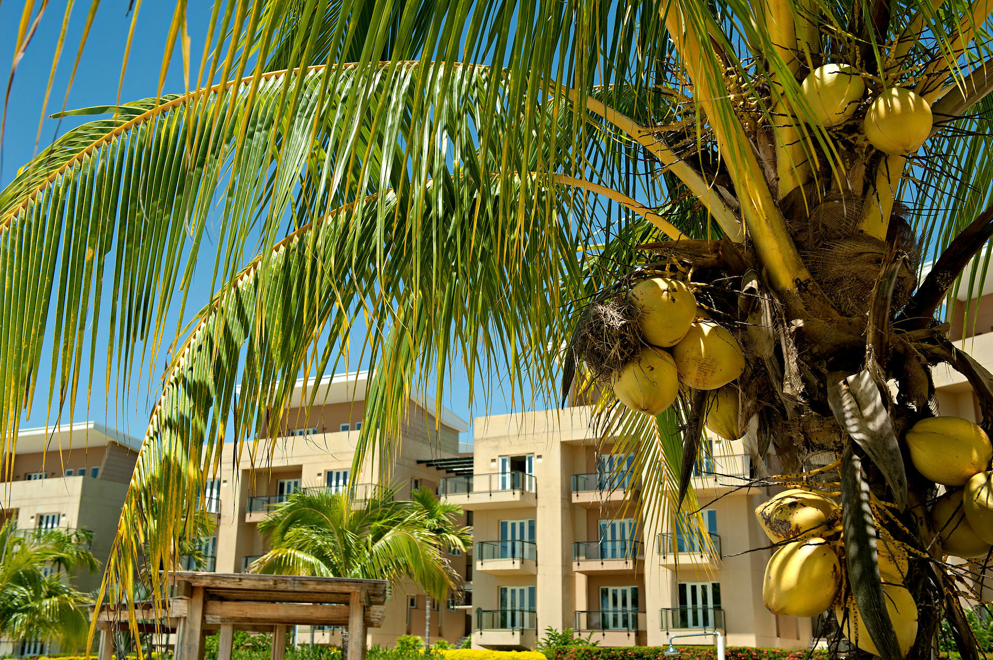Wyndham Garden Villavicencio Rnt 26993 레스트레포 외부 사진